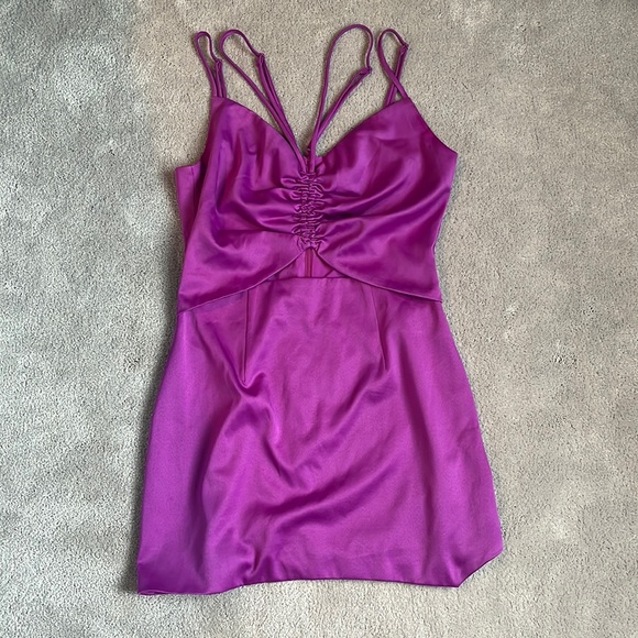 Elliatt Dress - Picture 1 of 6